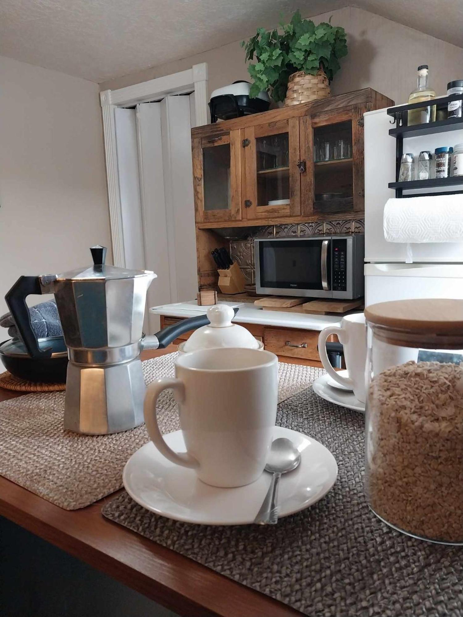 Cozy And Quiet Apartment On The Second Floor Escalante Eksteriør bilde